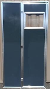 Panneau porte pour abris avec fenêtre
